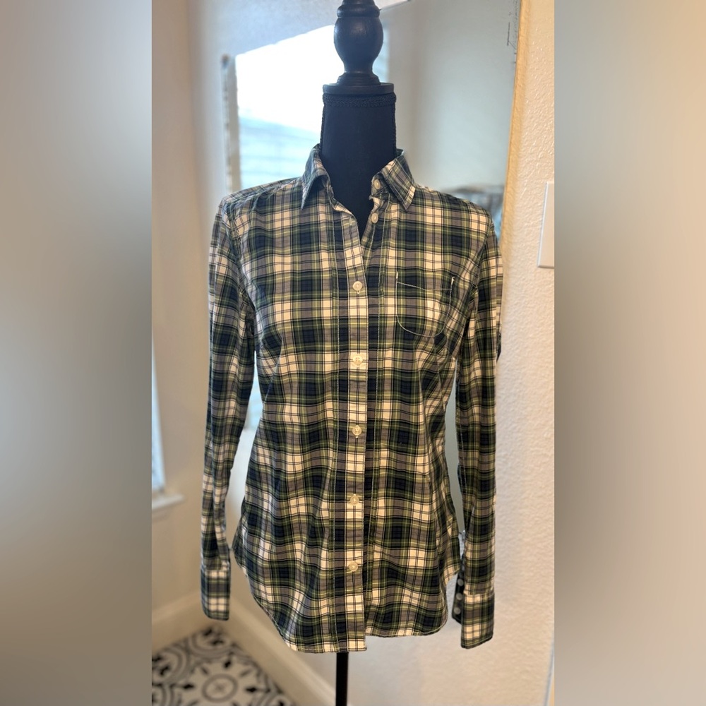 Women's American Eagle Outfitters Plaid Button Down Shirt 10
